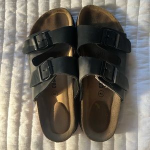 Cushionaire birkin style sandals, black, women’s size 7